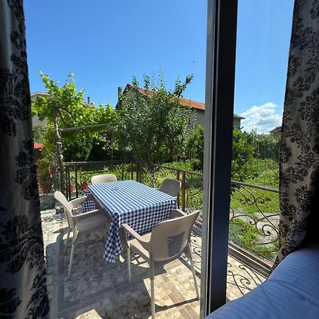 Lake Bliss Cabins Shkodër 外观 照片